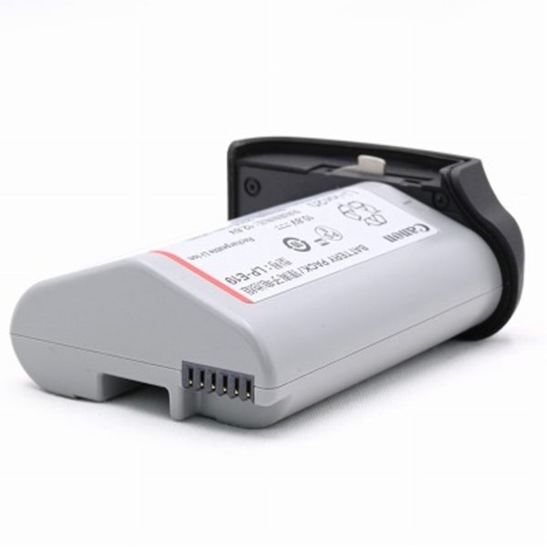 Canon Battery Pack LP-E19 : Orginal For Eos R3 Body Canon orginal battery price canon eos R3 camera battery price now orginal e 19 battery price canon e 19 orginal battery now price 2024 canon camera battery price 2024 camera battery price now camera ark canon lp E-19 battery price now